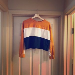 Long sleeve crop shirt